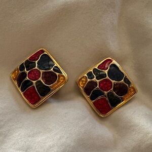 Vintage Clip On Earrings